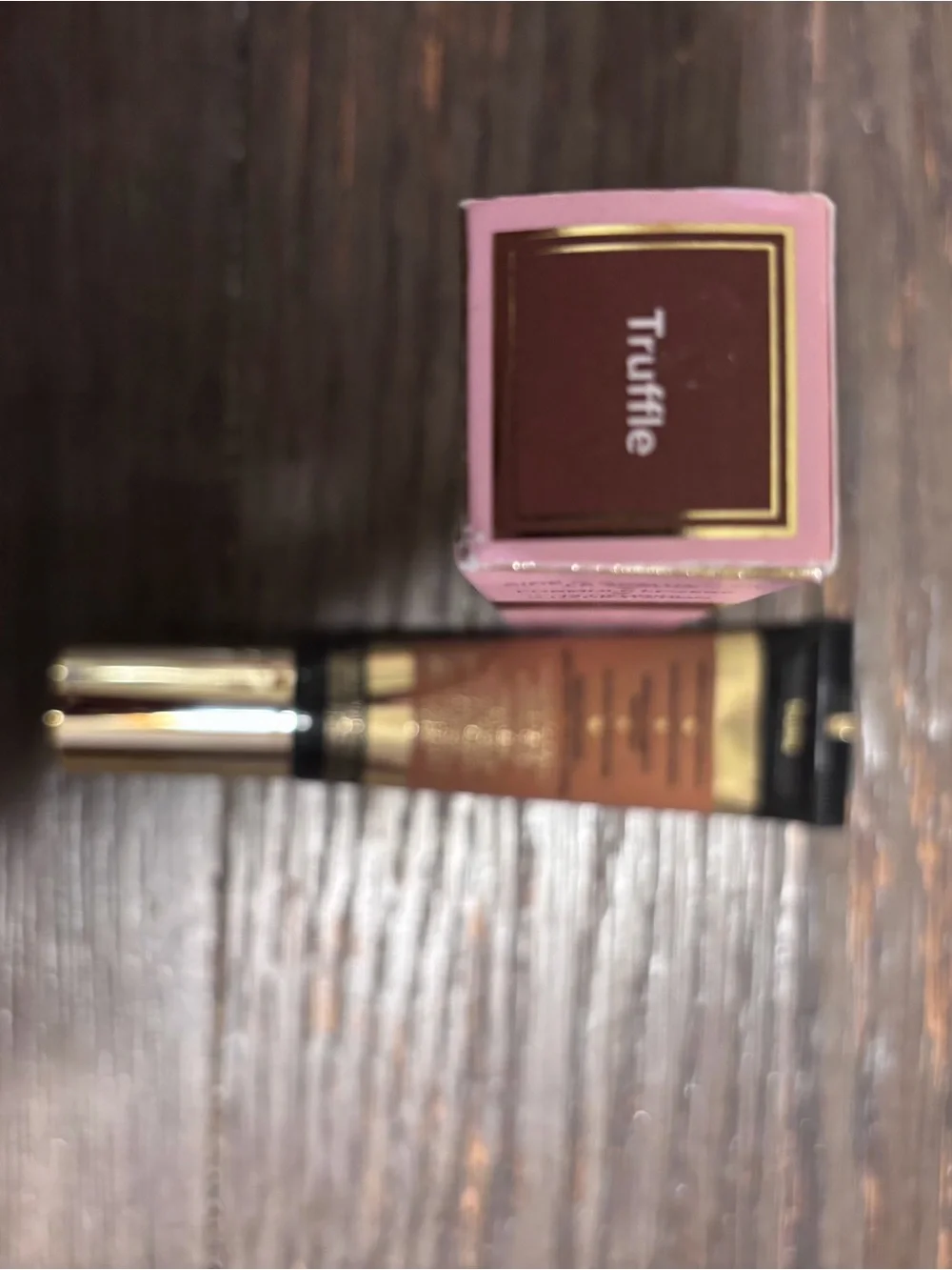 Too Faced Born This Way Soft Matte Foundation - Brown